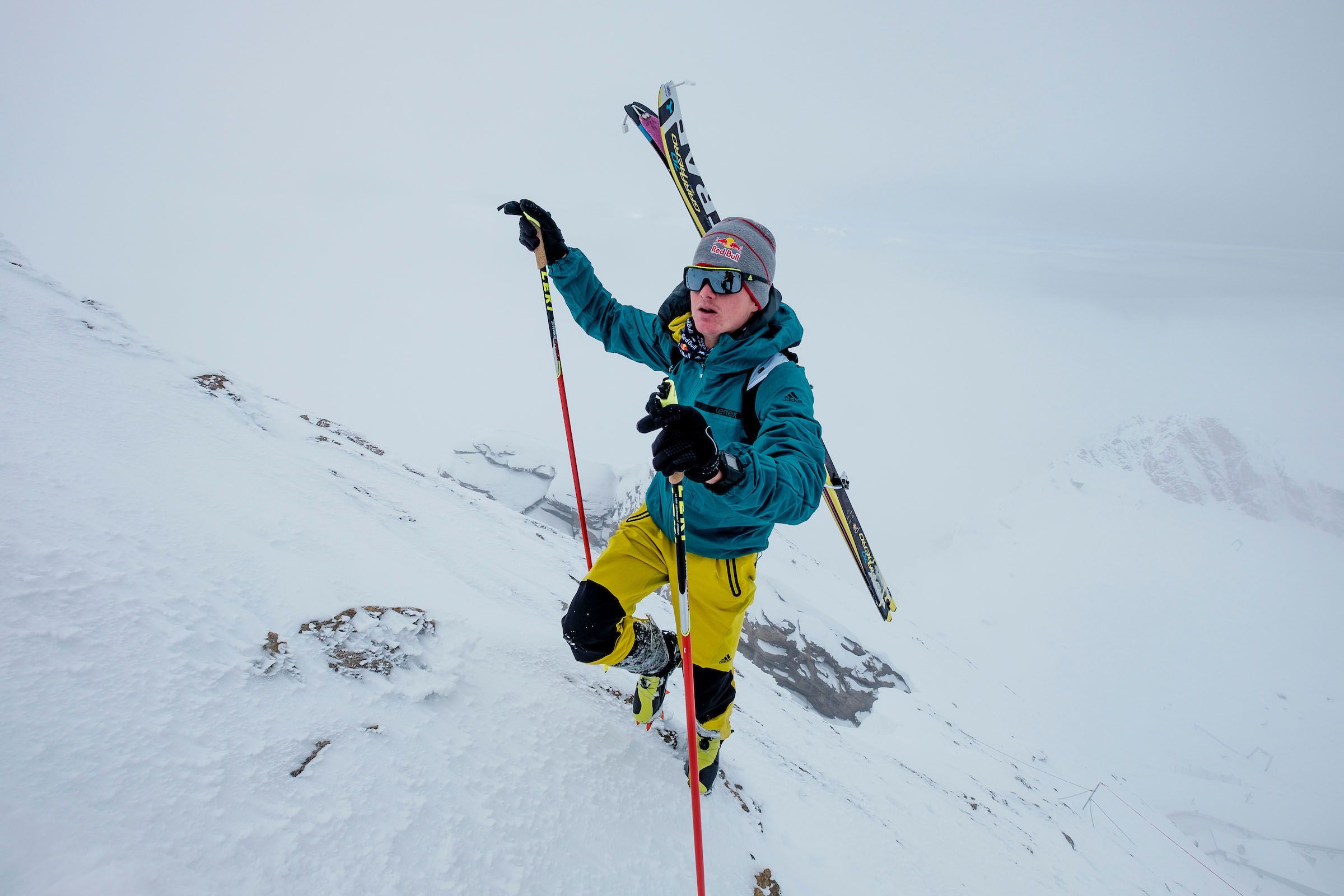 Das adidas Outdoor Athleten Team hat mit dem erfolgreichen Skibergsteiger und Bergläufer Anton „Toni“ Palzer neuen Zuwachs bekommen. Foto: Adidas Outdoor/Hans Herbig 